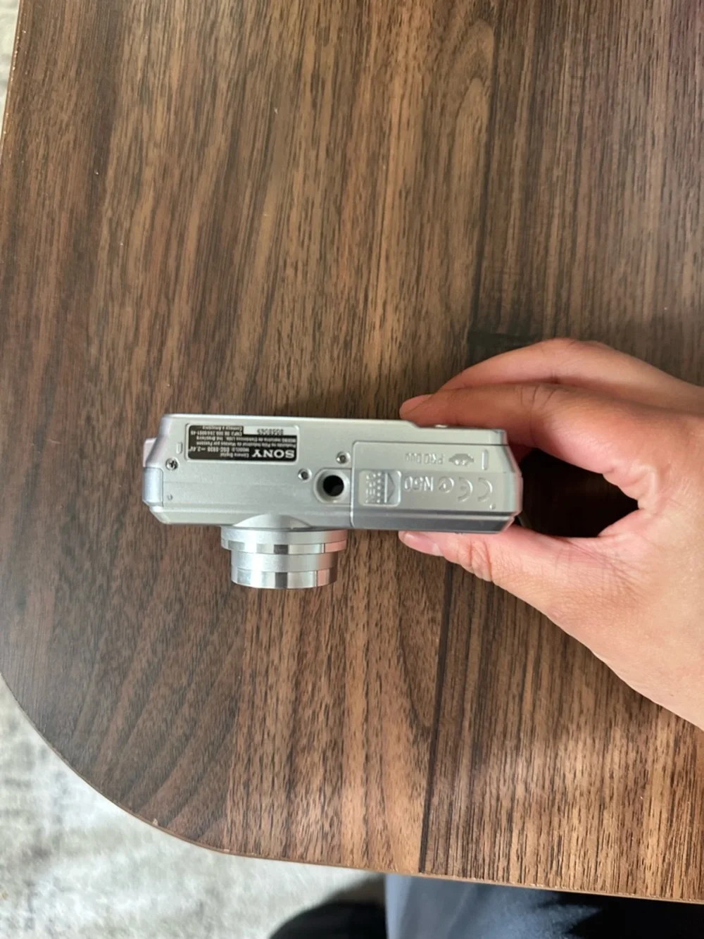 SONY CYBER-SHOT DSC-S930 10.1MP DIGITAL CAMERA SILVER
